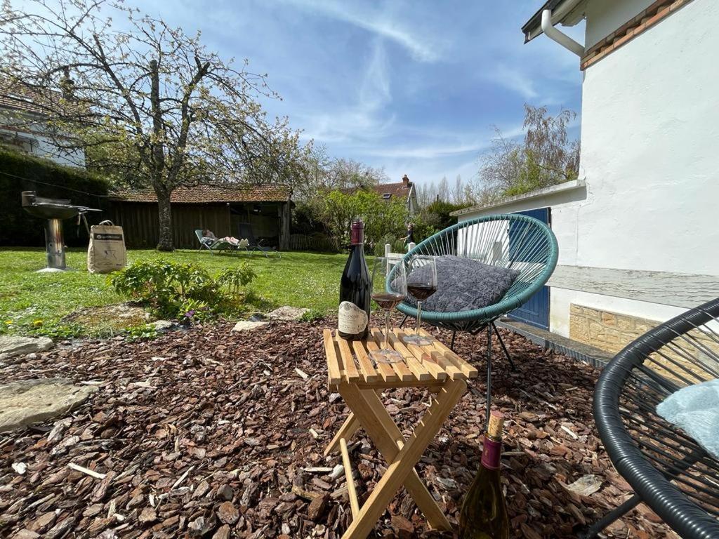 Charmante Maison Bourguignonne Avec Grand Jardin Et Parking مونبار المظهر الخارجي الصورة